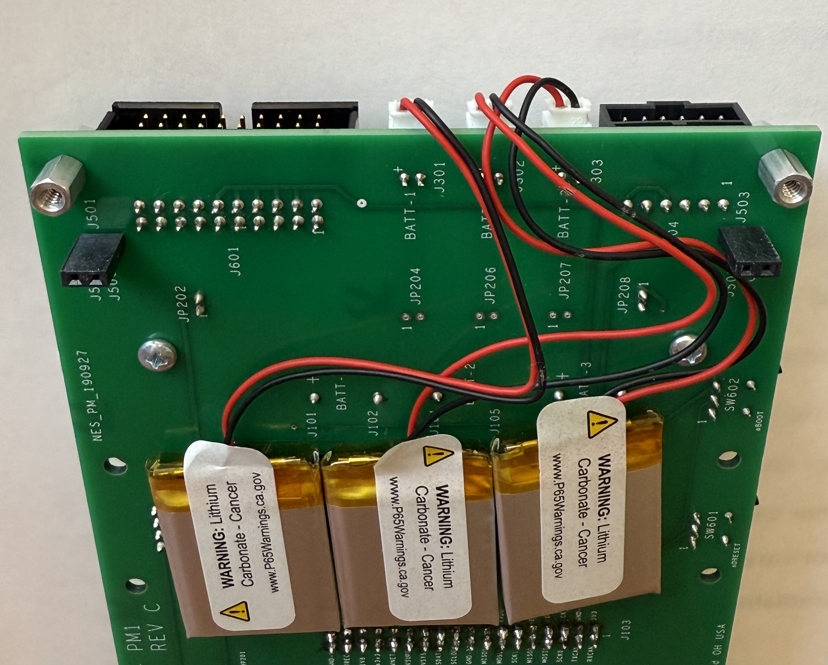 batteries fixed demonstrating polarity at JST connector